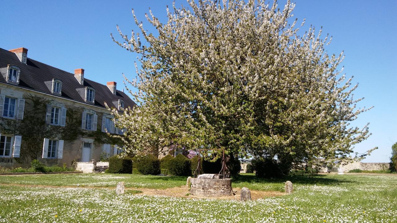 Manoir De Vilaines Varennes  Bagian luar foto
